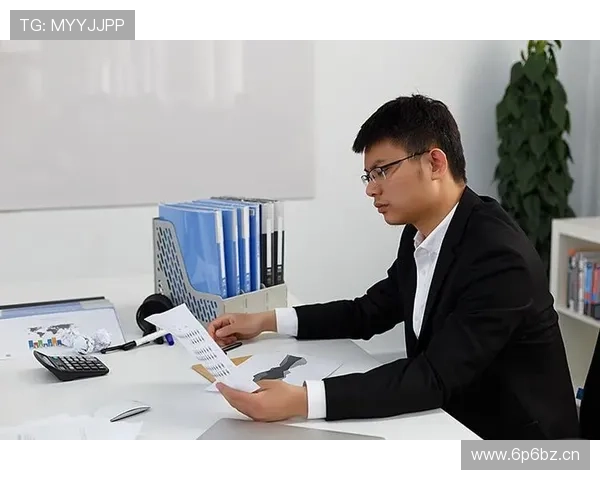 在时代洪流中寻找方向一位企业家的奋斗与心路历程